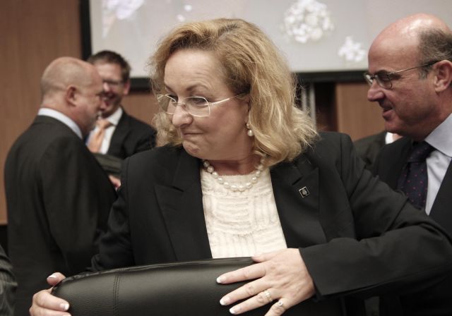 Η παραμονή της Ελλάδας στο ευρώ αποτελεί «ακλόνητη βούληση όλων», λέει η Μ. Φέκτερ